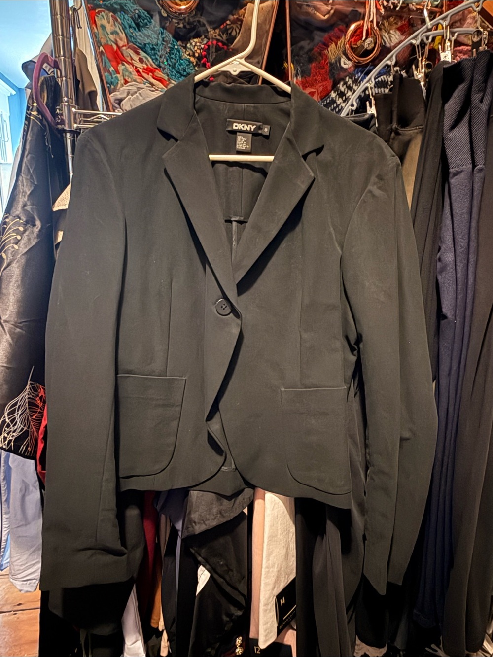 DKNY Black Notch-Lapel Single-Button Blazer